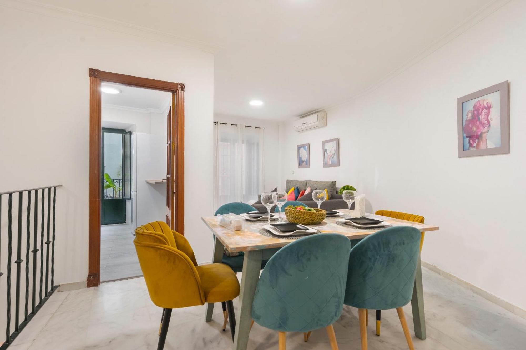 Santa Catalina Moderno Apartment เซบีญา ภายนอก รูปภาพ