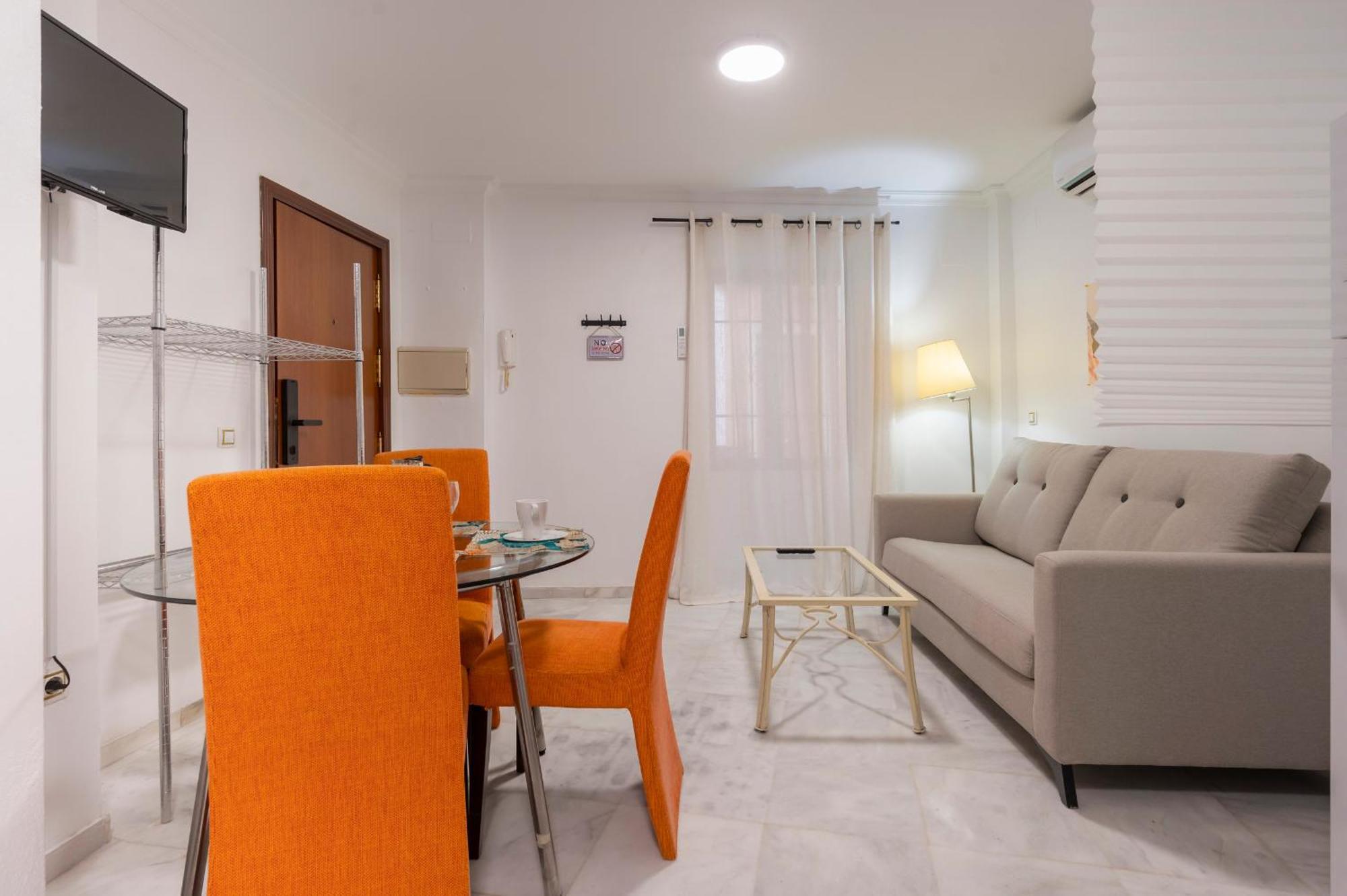 Santa Catalina Moderno Apartment เซบีญา ภายนอก รูปภาพ