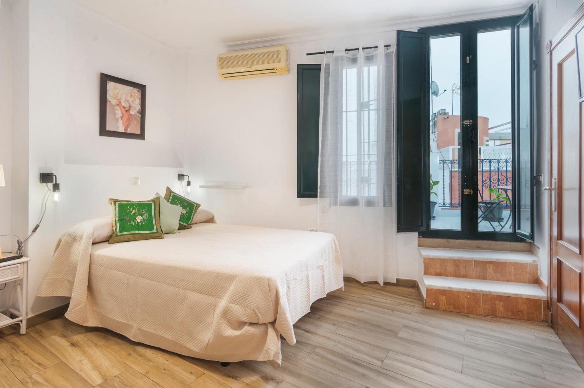 Santa Catalina Moderno Apartment เซบีญา ภายนอก รูปภาพ