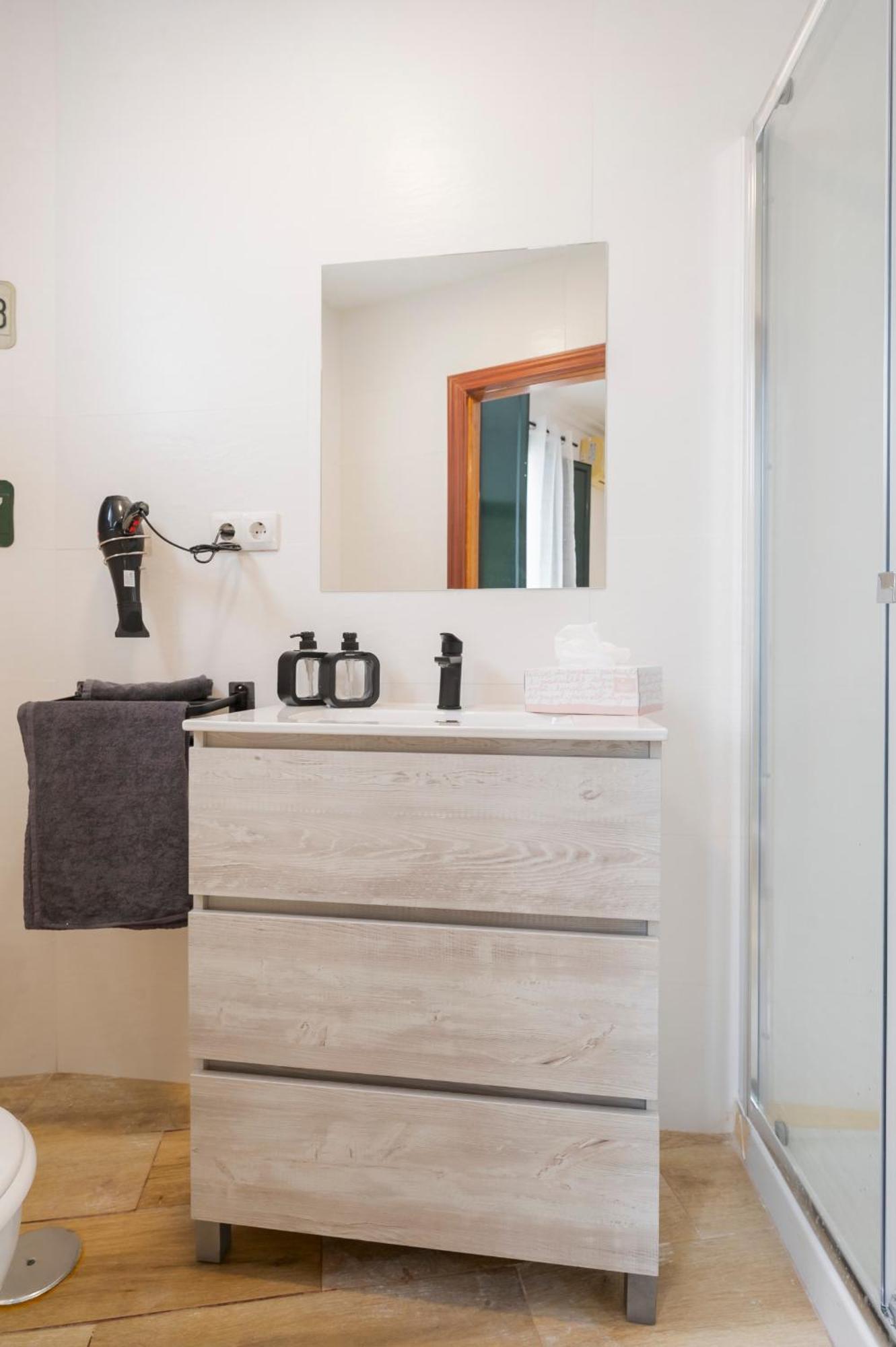 Santa Catalina Moderno Apartment เซบีญา ภายนอก รูปภาพ