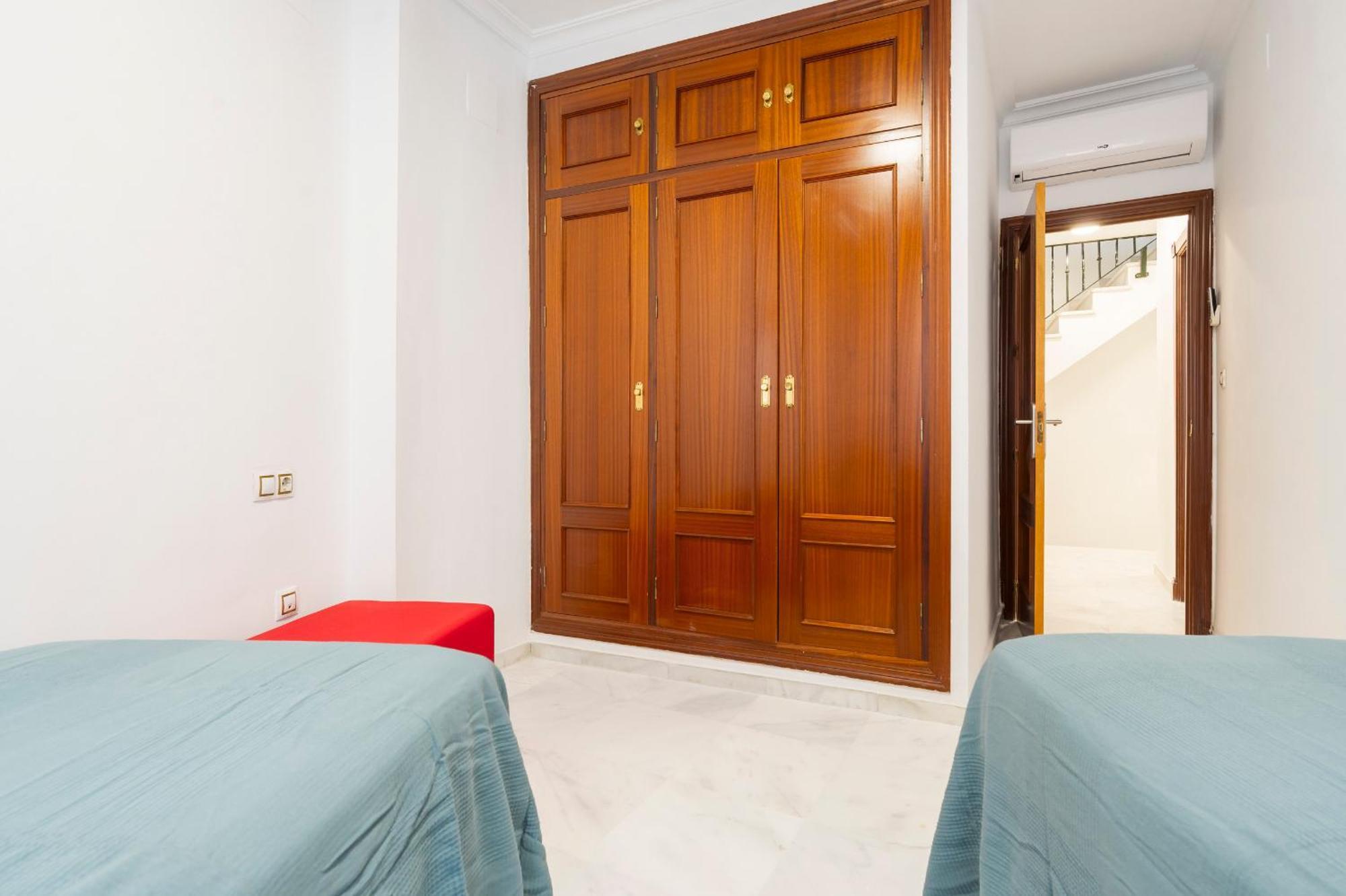Santa Catalina Moderno Apartment เซบีญา ภายนอก รูปภาพ